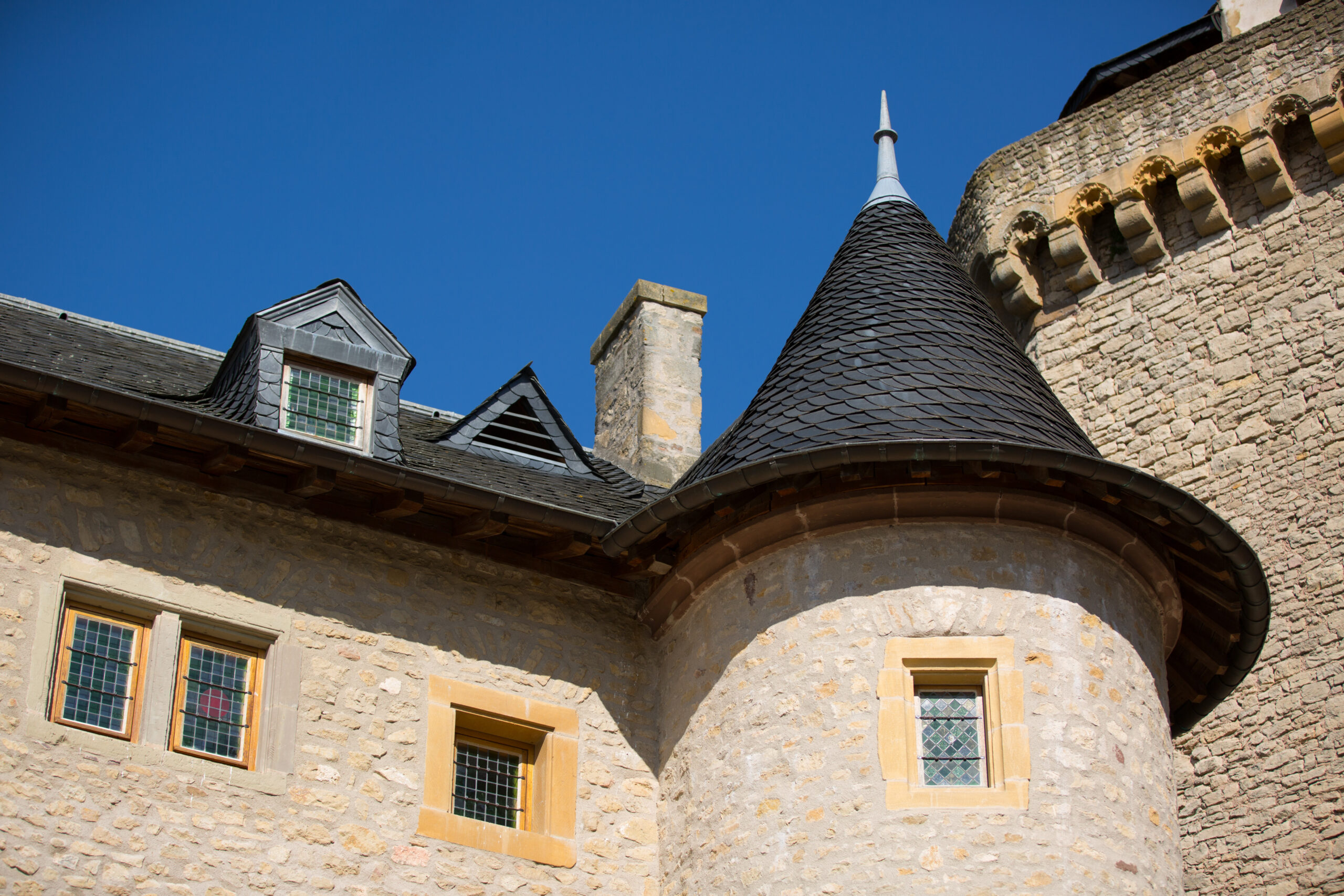 Photo d'une des tours du Château de Malbrouck